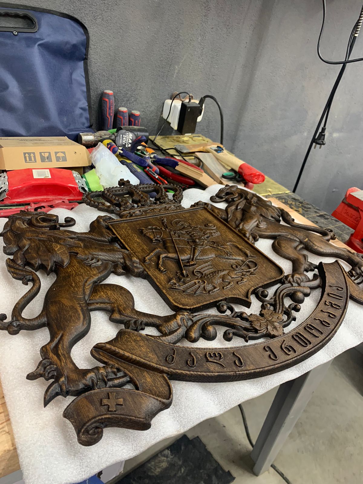 Coat of arms of Georgia made of oak 60 cm
